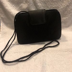 Small Black pleated crossbody bag